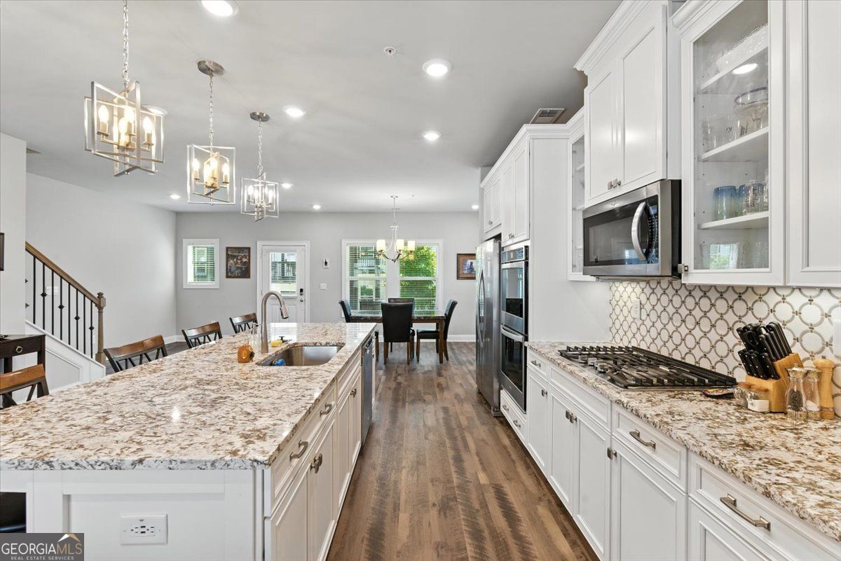 Ridgewalk Landing - Residential