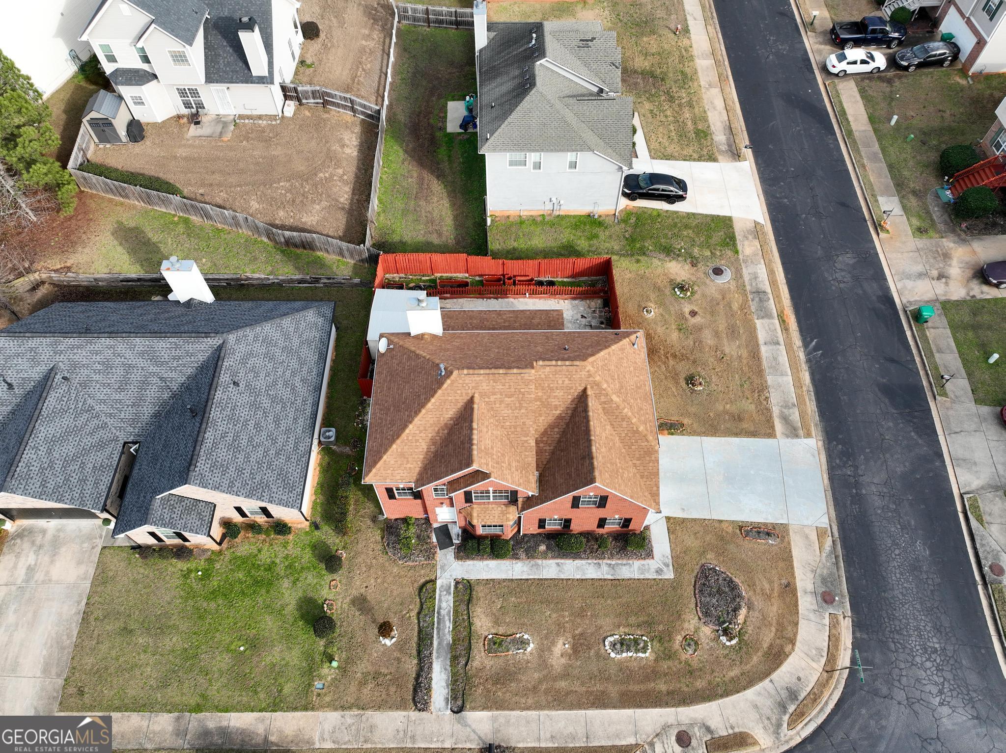 1568 Queen Elizabeth DR