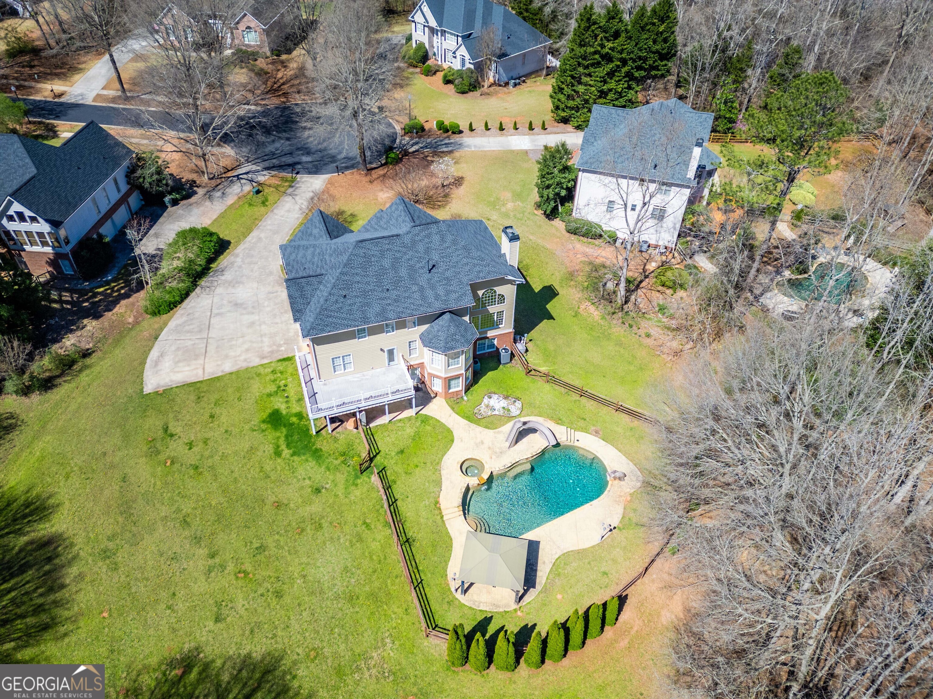 8531 Parkview CT