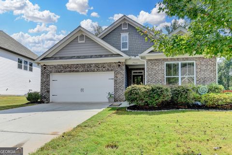Photo of 7535 Rambling Vale, Cumming, GA 30028 (MLS # 10614282)