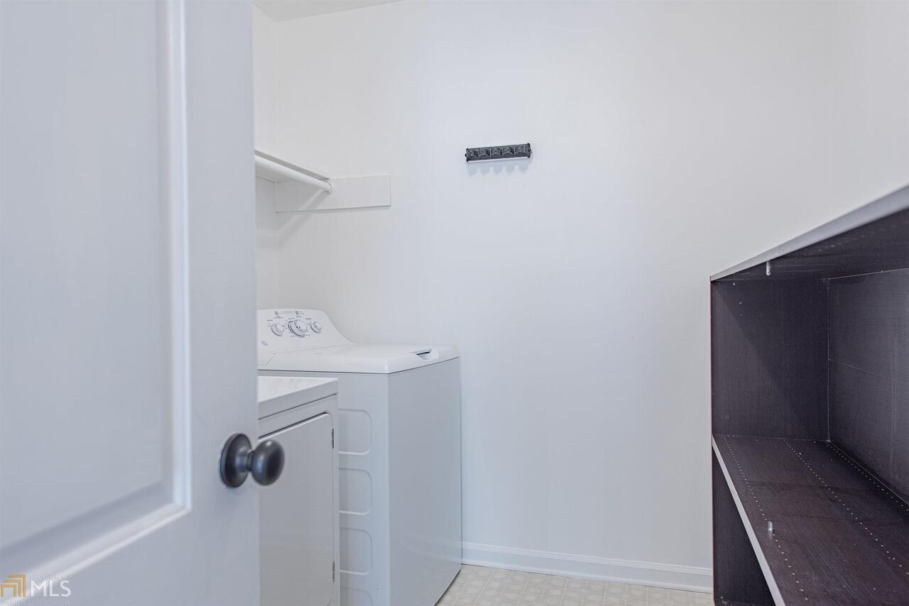Townhomes of Sandy Springs - Residential