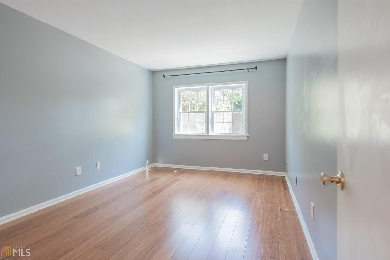 Townhomes of Sandy Springs - Residential