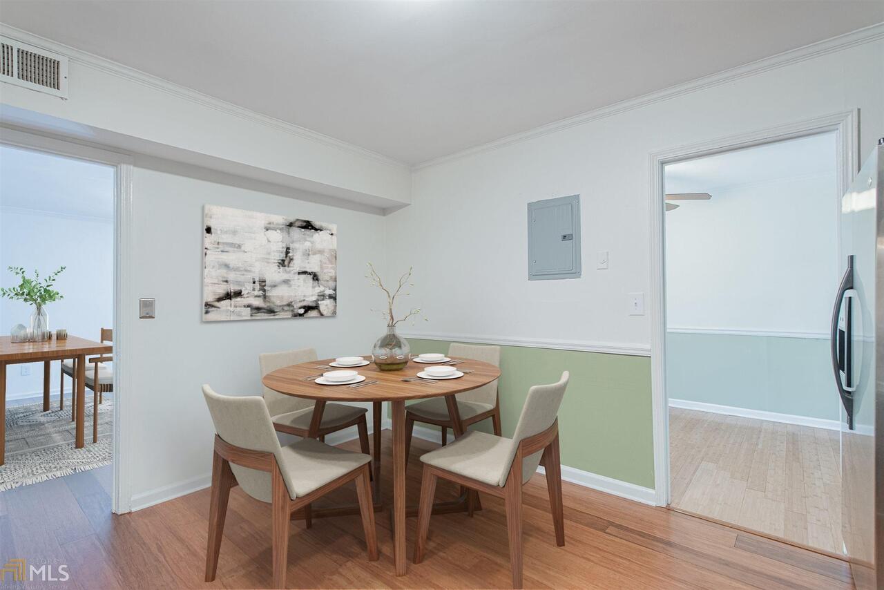 Townhomes of Sandy Springs - Residential