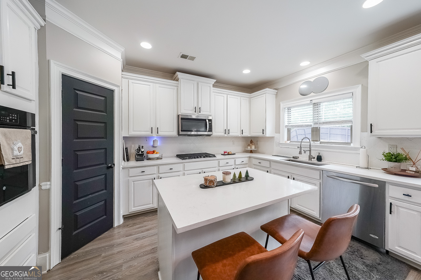 5617 Casa Blanca LN
