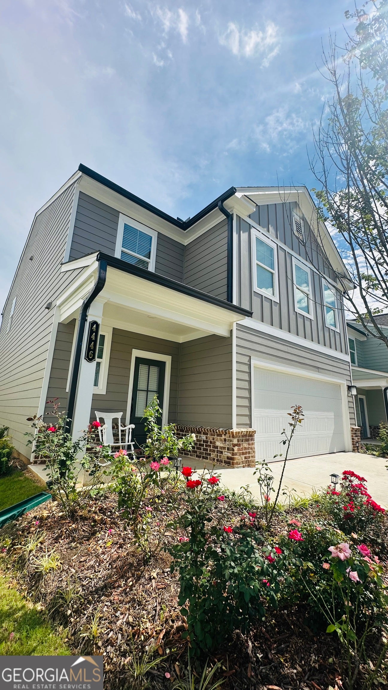 4446 Buttonwood LN