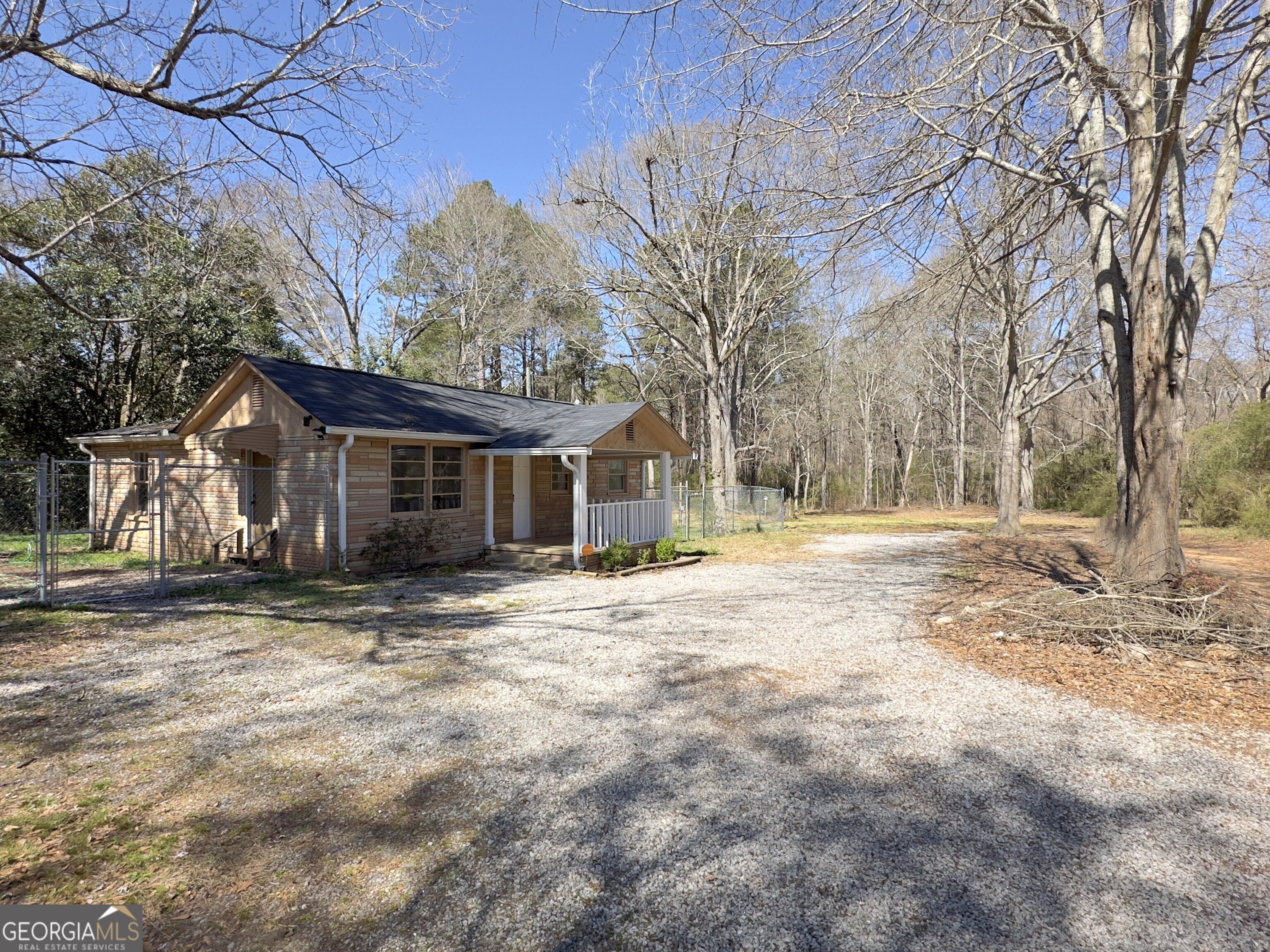 927 Dean Patrick RD