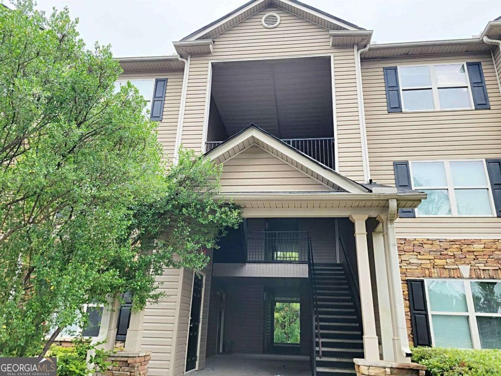 Photo of 3303 Fairington Club Drive #3303, Lithonia, GA 30038 (MLS # 10820619)