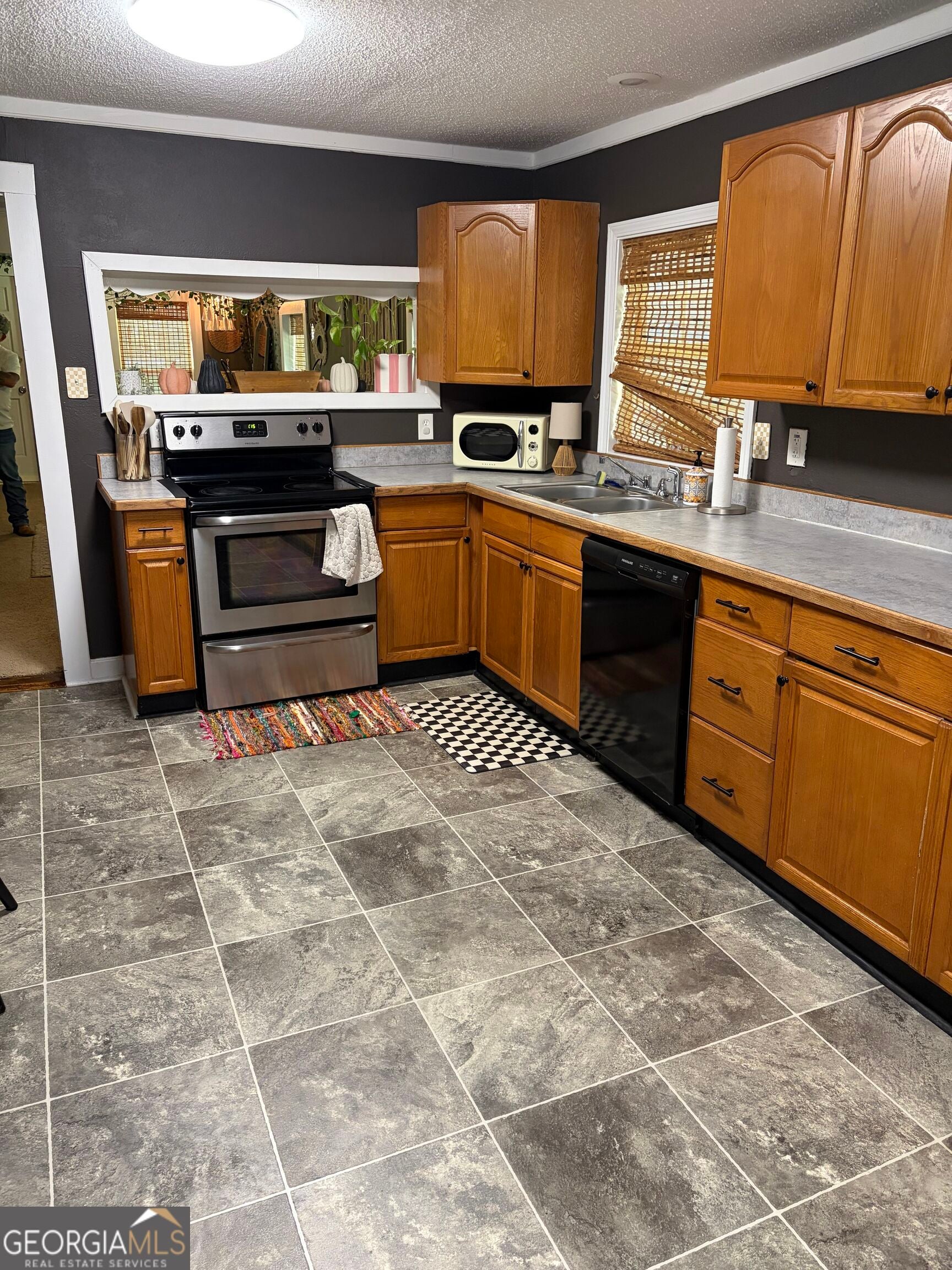 948 A Cheatham RD
