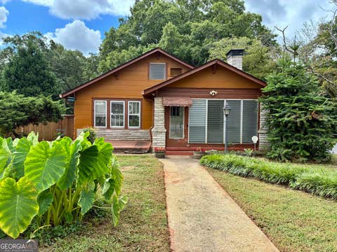 Photo of 1012 SW Birch Street SW, Atlanta, GA 30310 (MLS # 10818781)