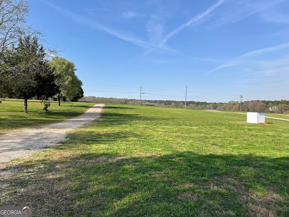 1391 Blue Springs RD