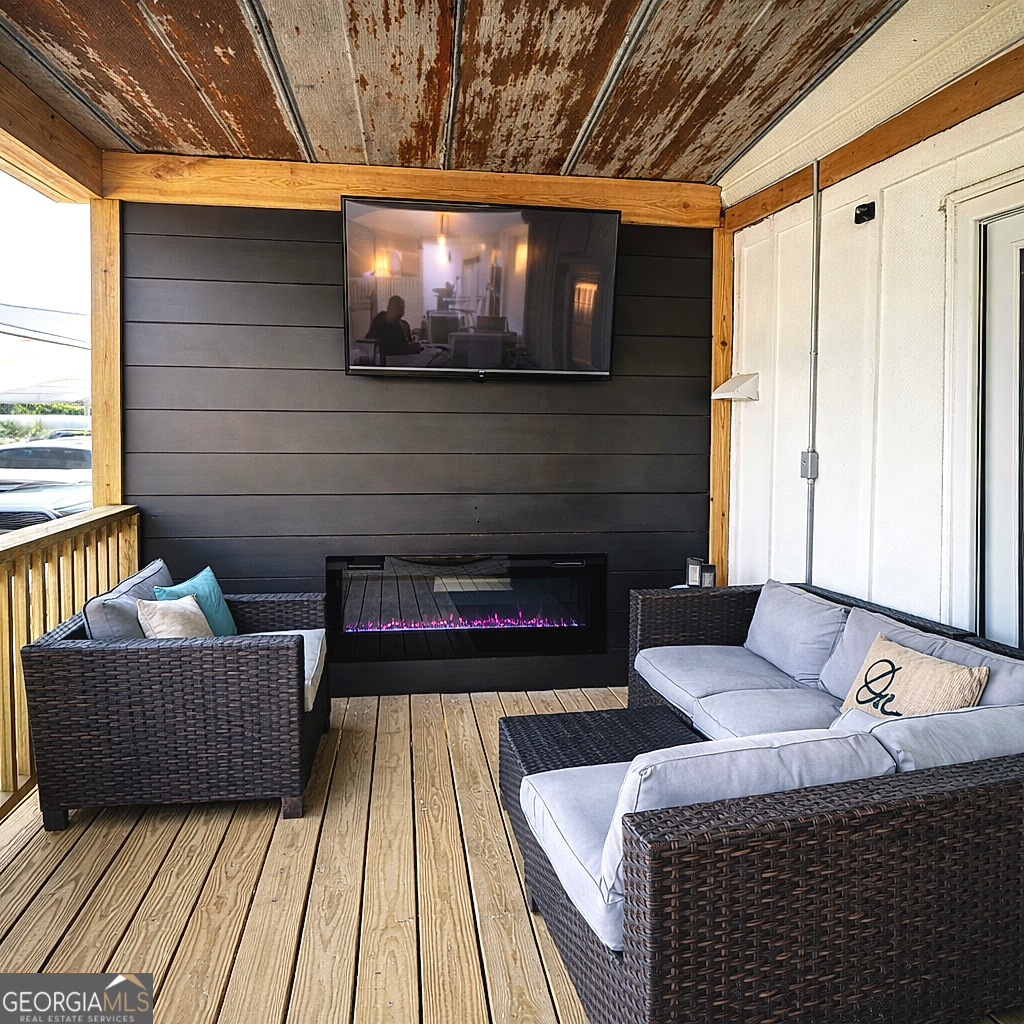 1391 Blue Springs RD