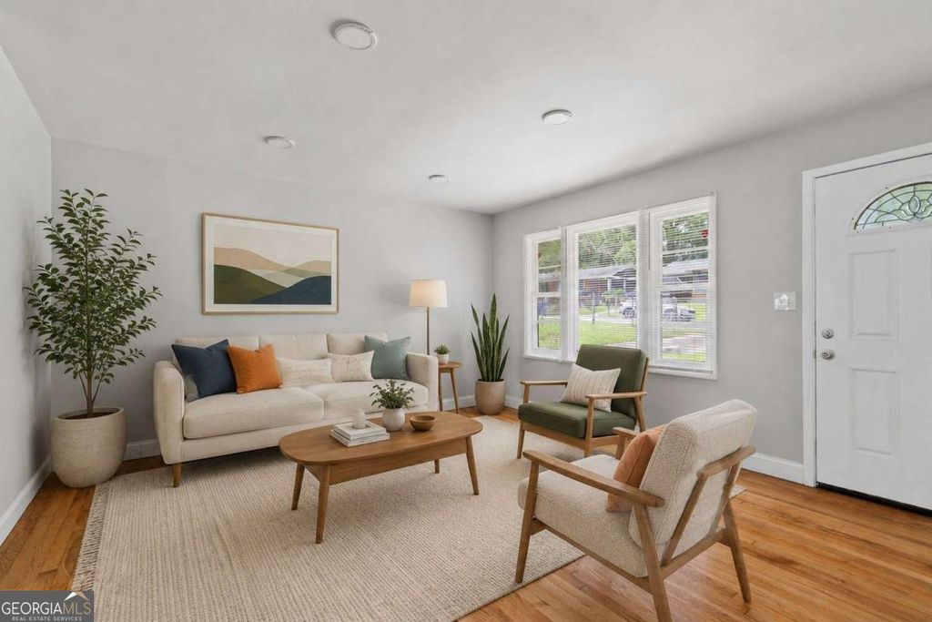 Photo of 3236 Renault Road SE, Atlanta, GA 30354 (MLS # 10774503)