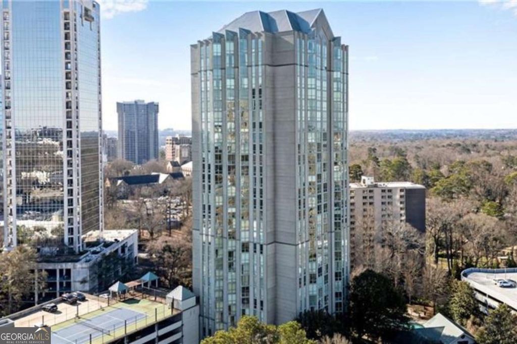 Photo of 2870 Pharr Court South NW #207, Atlanta, GA 30305 (MLS # 10755827)