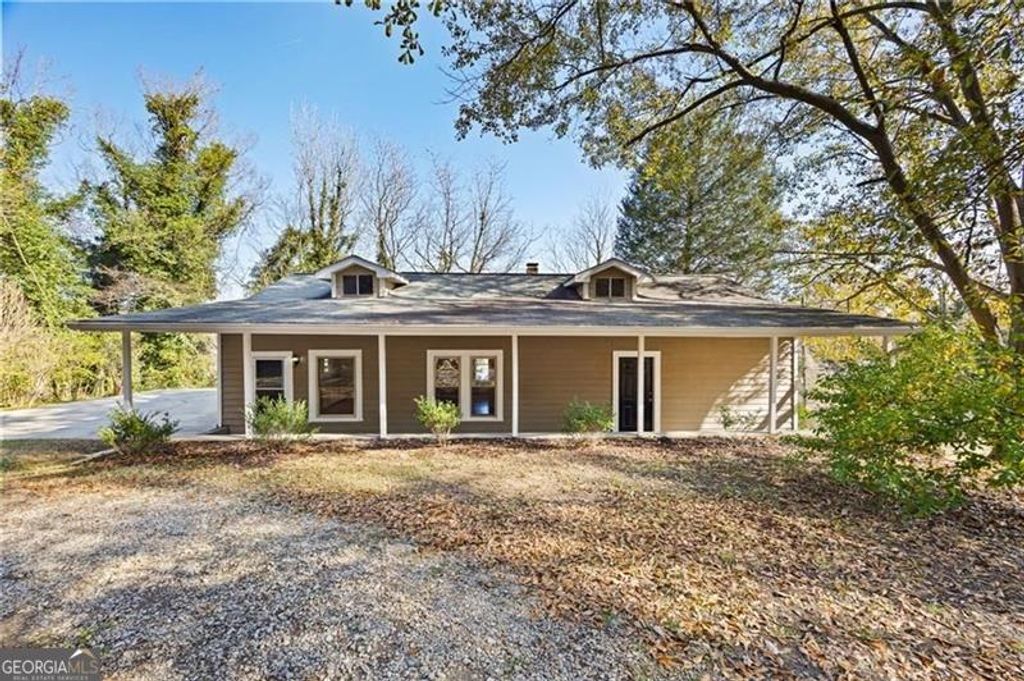 Photo of 9 Aubrey Street, Cartersville, GA 30120 (MLS # 10602683)