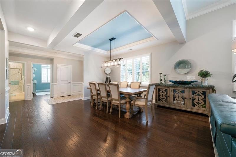 1404 LEXINGTON GREEN