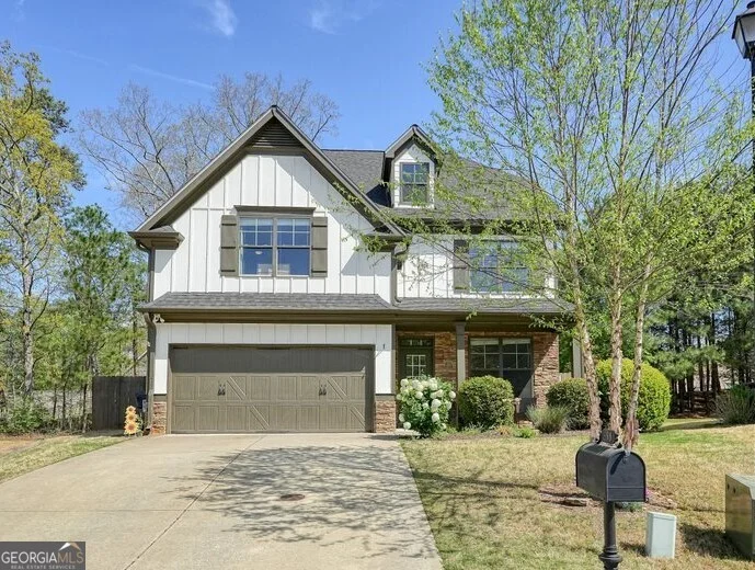 653 Royal Crest Court