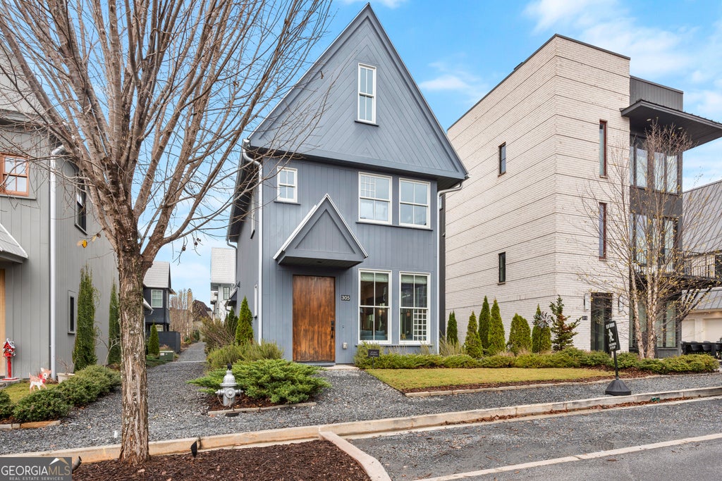 Photo of 305 High Street, Fayetteville, GA 30214 (MLS # 10784624)