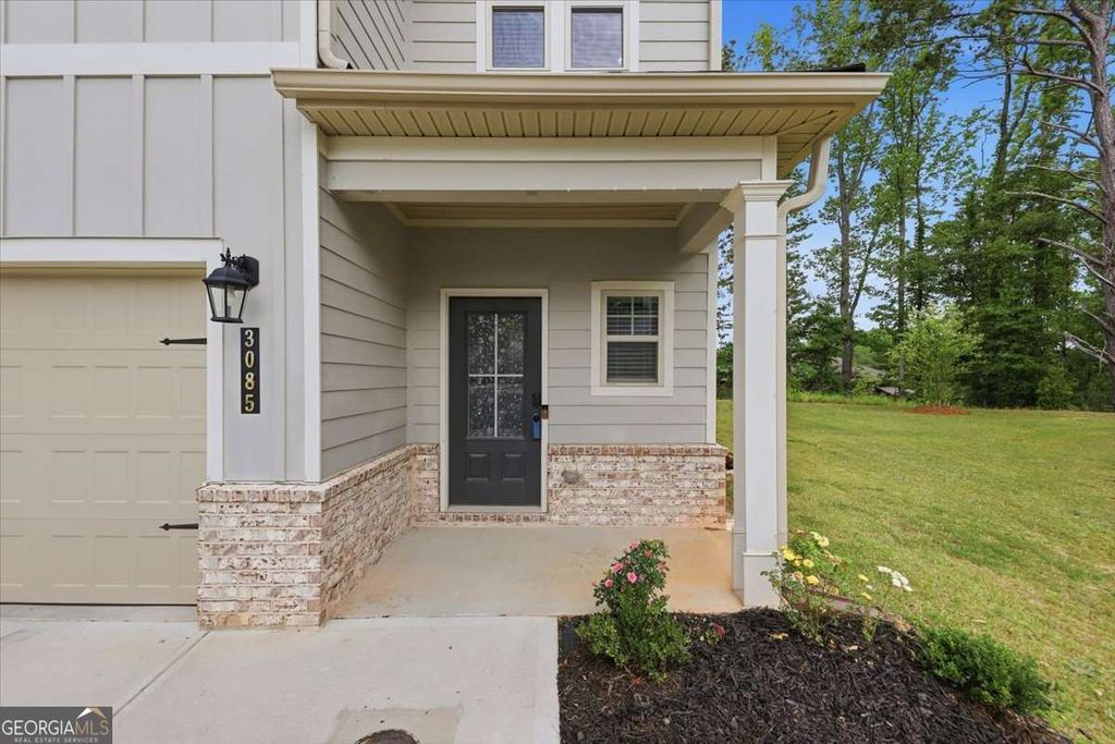 Photo of 3085 Diane Ln, Fayetteville, GA 30214 (MLS # 10775126)