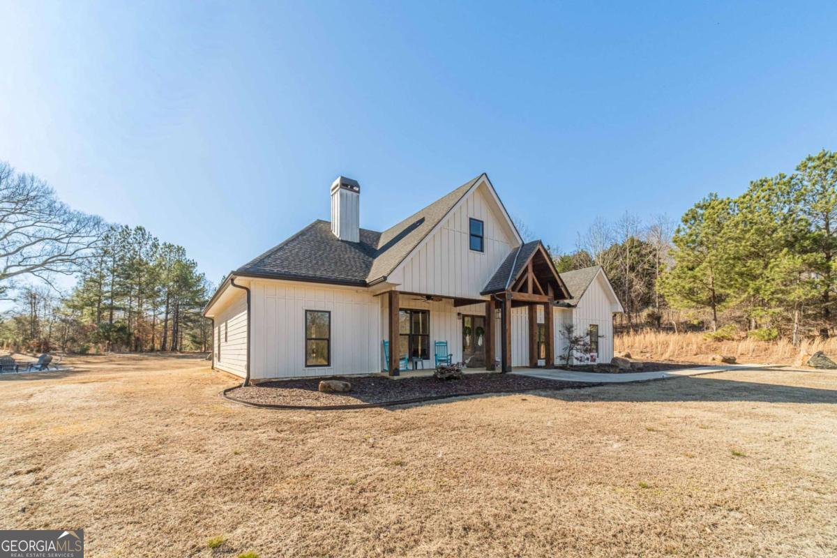 5304 S Apple Valley RD