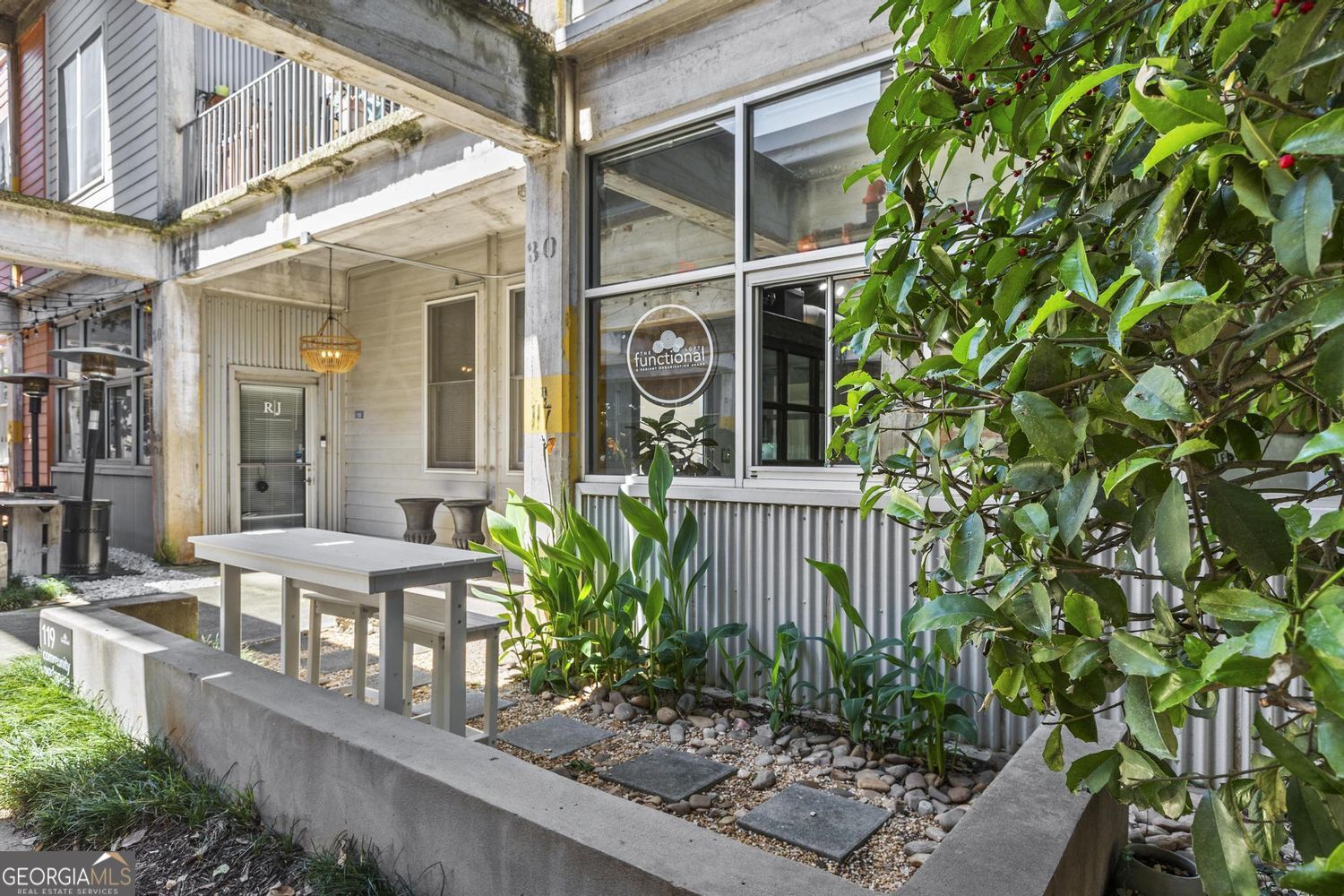 659 Auburn AVE NE 119