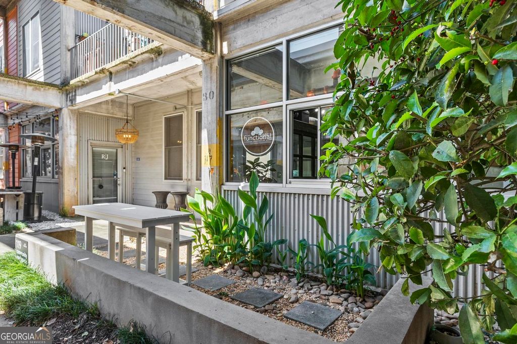 Photo of 659 Auburn Avenue NE #119, Atlanta, GA 30312 (MLS # 10787953)