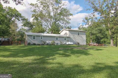 A home in Roberta