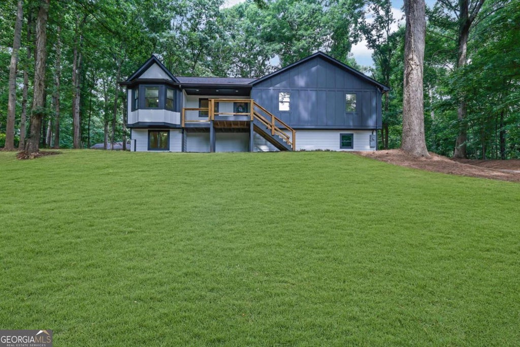 Photo of 2000 Doefield Street, Canton, GA 30115 (MLS # 10789959)