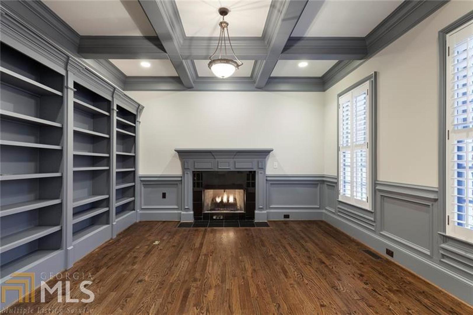 Boulevard On Woodlawn - Residential