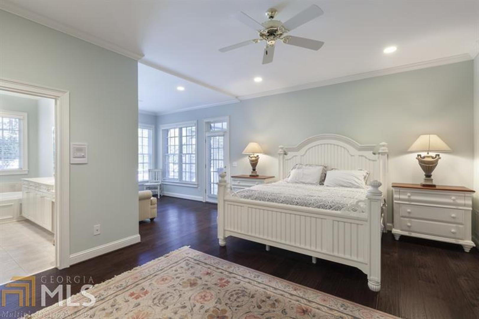 Boulevard On Woodlawn - Residential