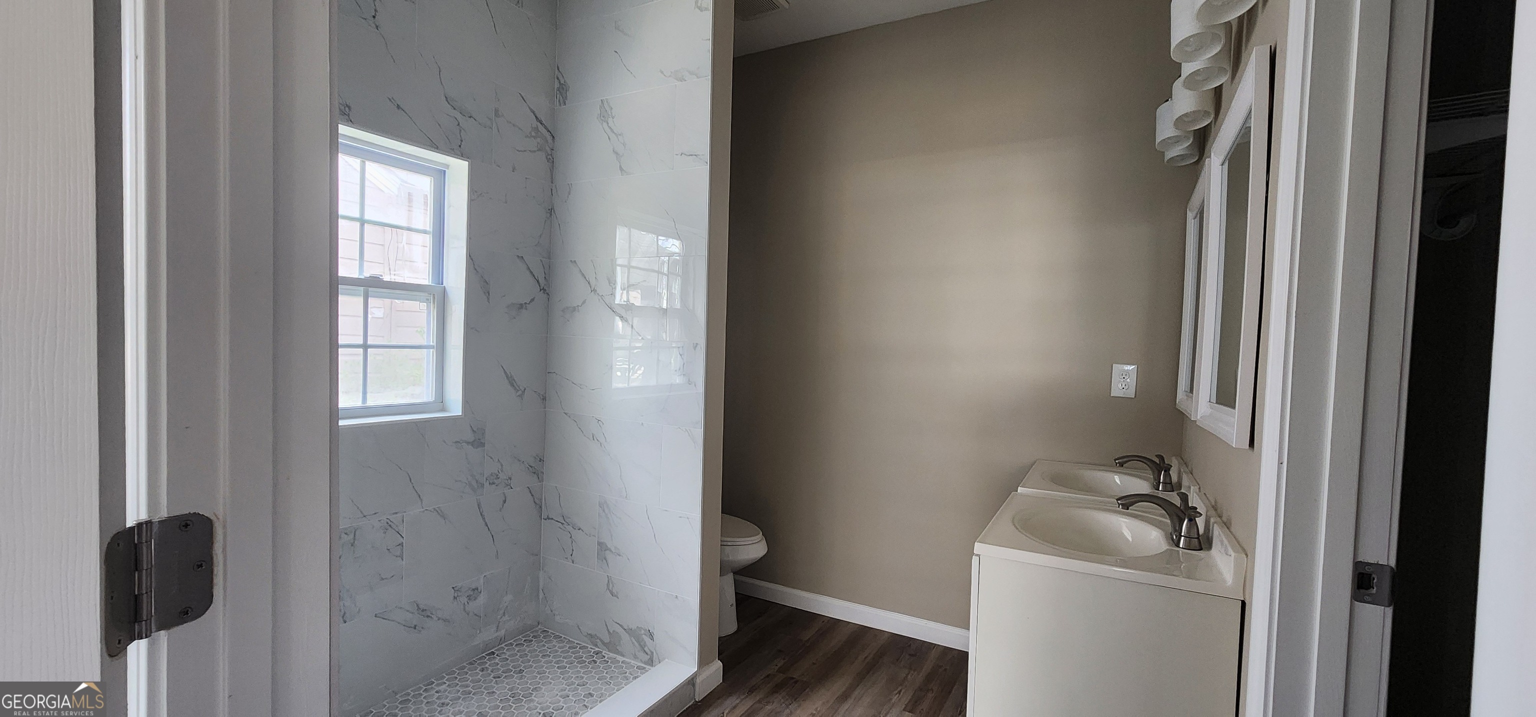 Atlanta, Georgia 30314, United States, 3 Bedrooms Bedrooms, ,2 BathroomsBathrooms,Residential,Active,93638