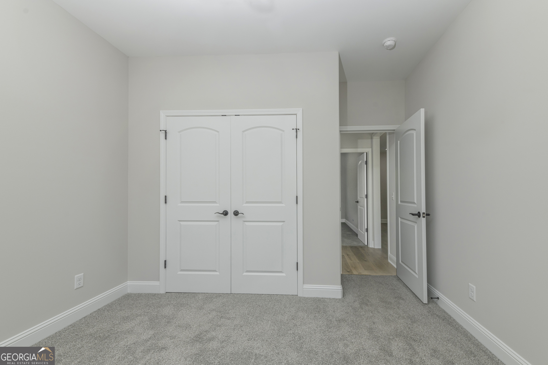 Old Mill Bluff - Residential