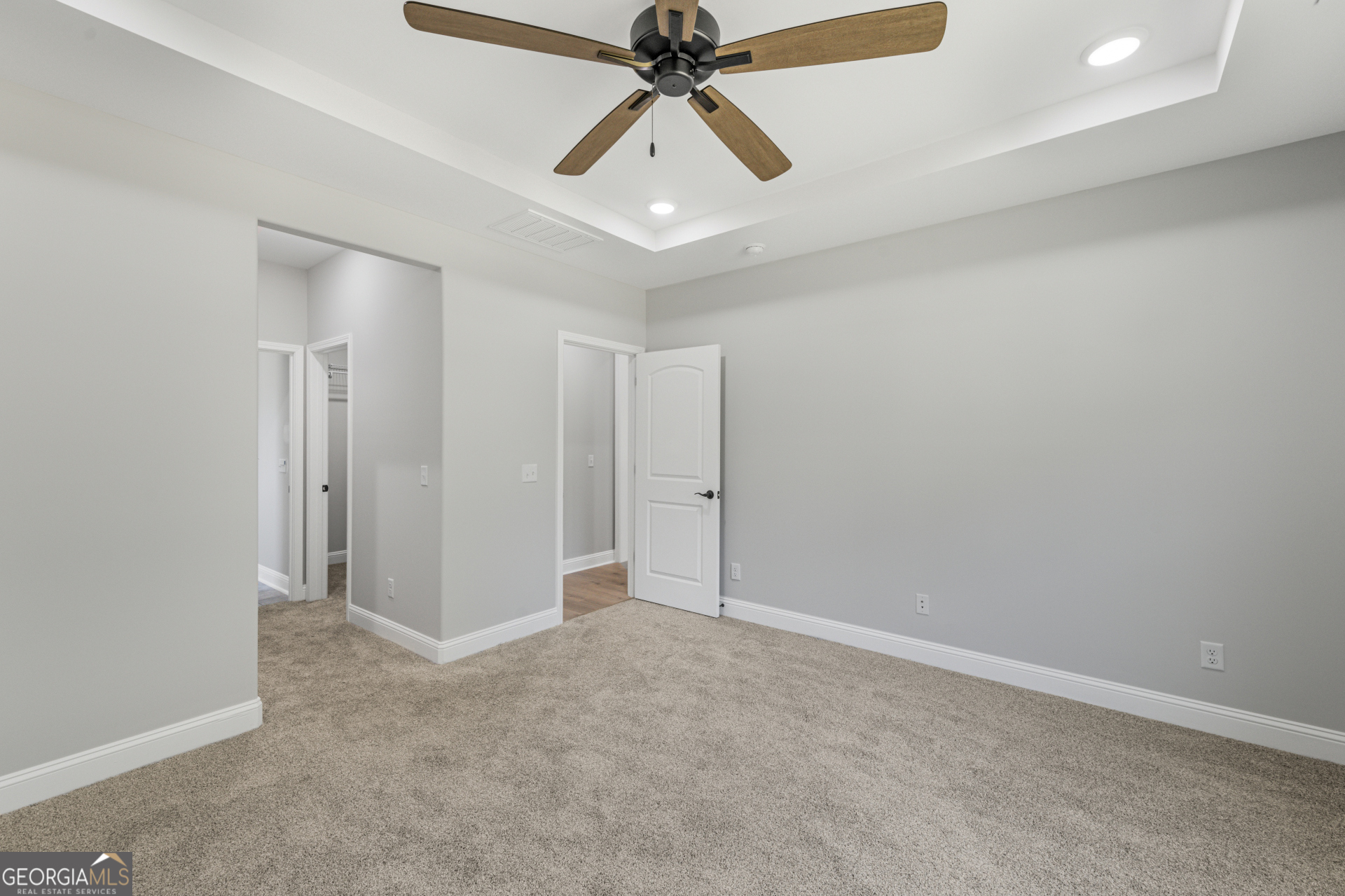 Old Mill Bluff - Residential