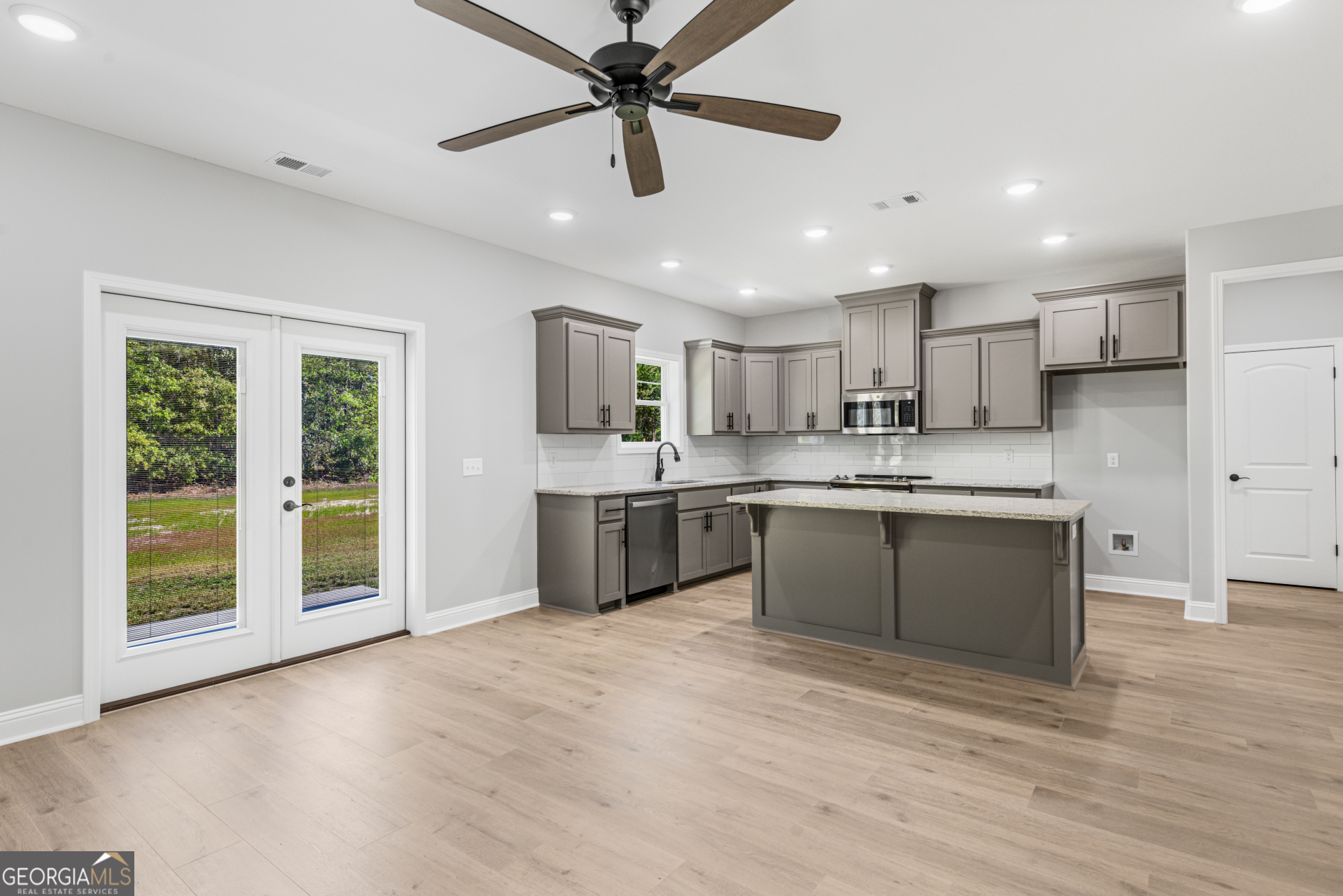 Old Mill Bluff - Residential