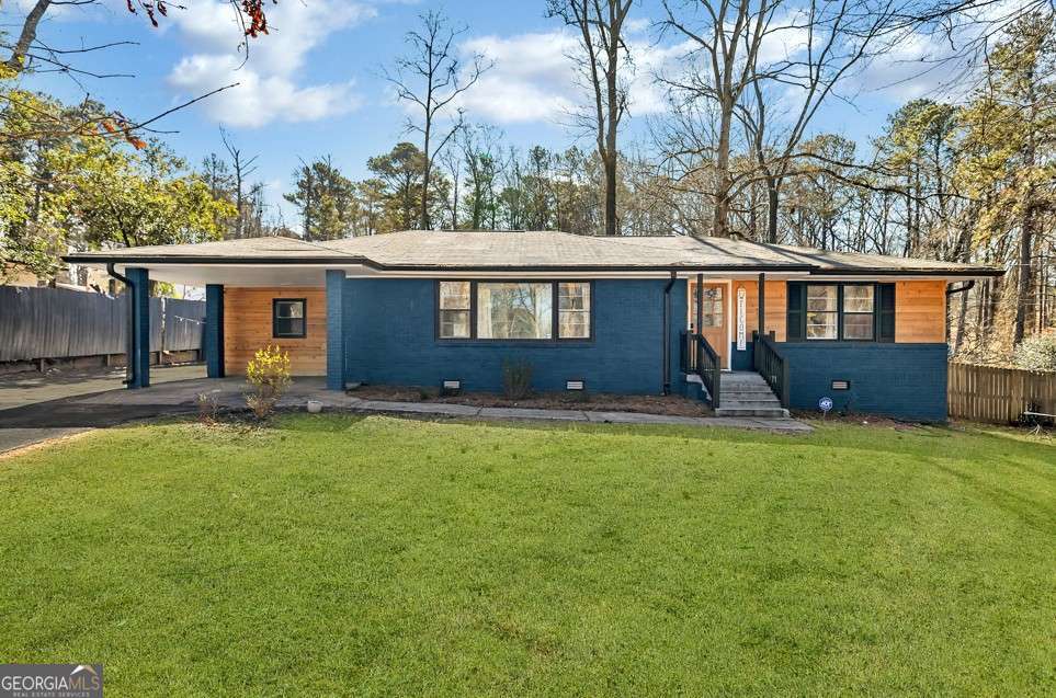 715 Woodvalley RD SW