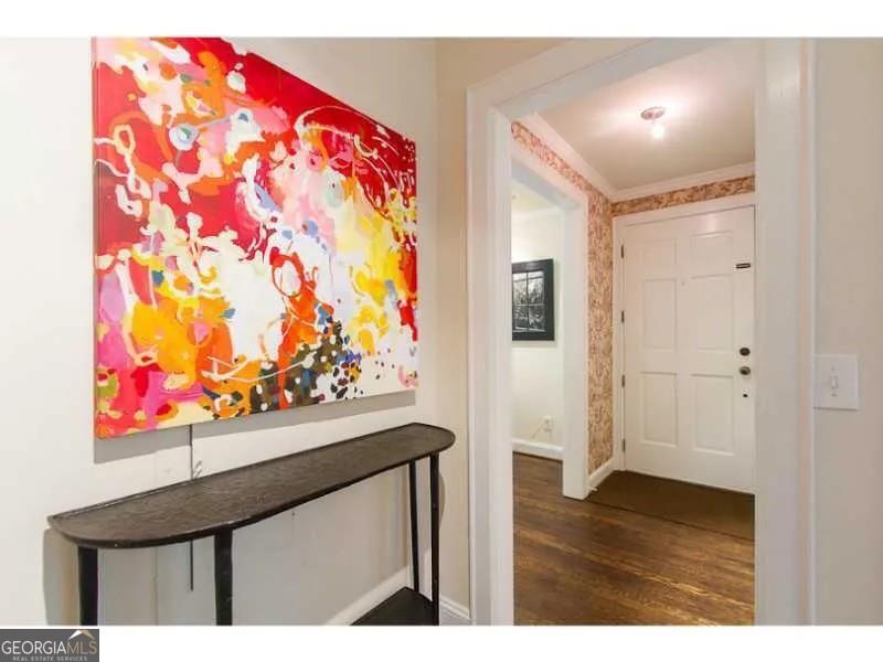 1916 Greystone RD NW