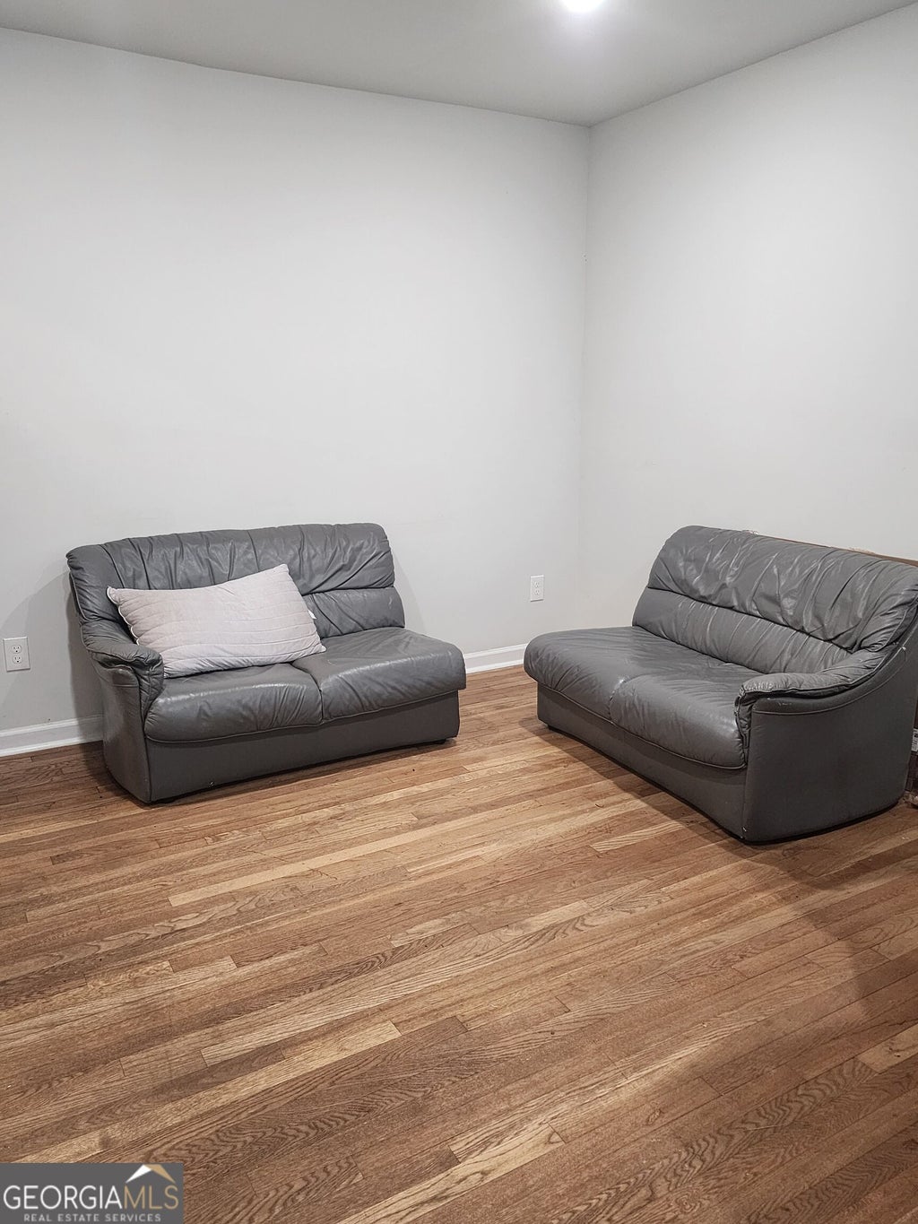 Photo of 1385 Plaza Avenue SW, Atlanta, GA 30310 (MLS # 10830776)