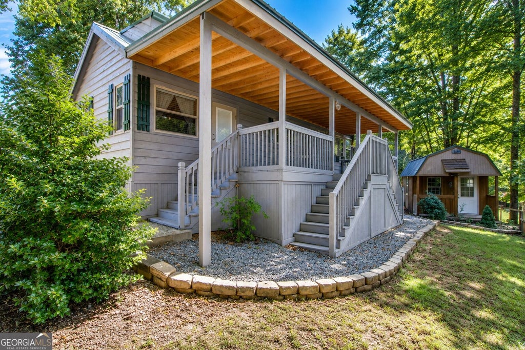 Photo of 76 Stag Leap Drive, Cleveland, GA 30528 (MLS # 10838313)