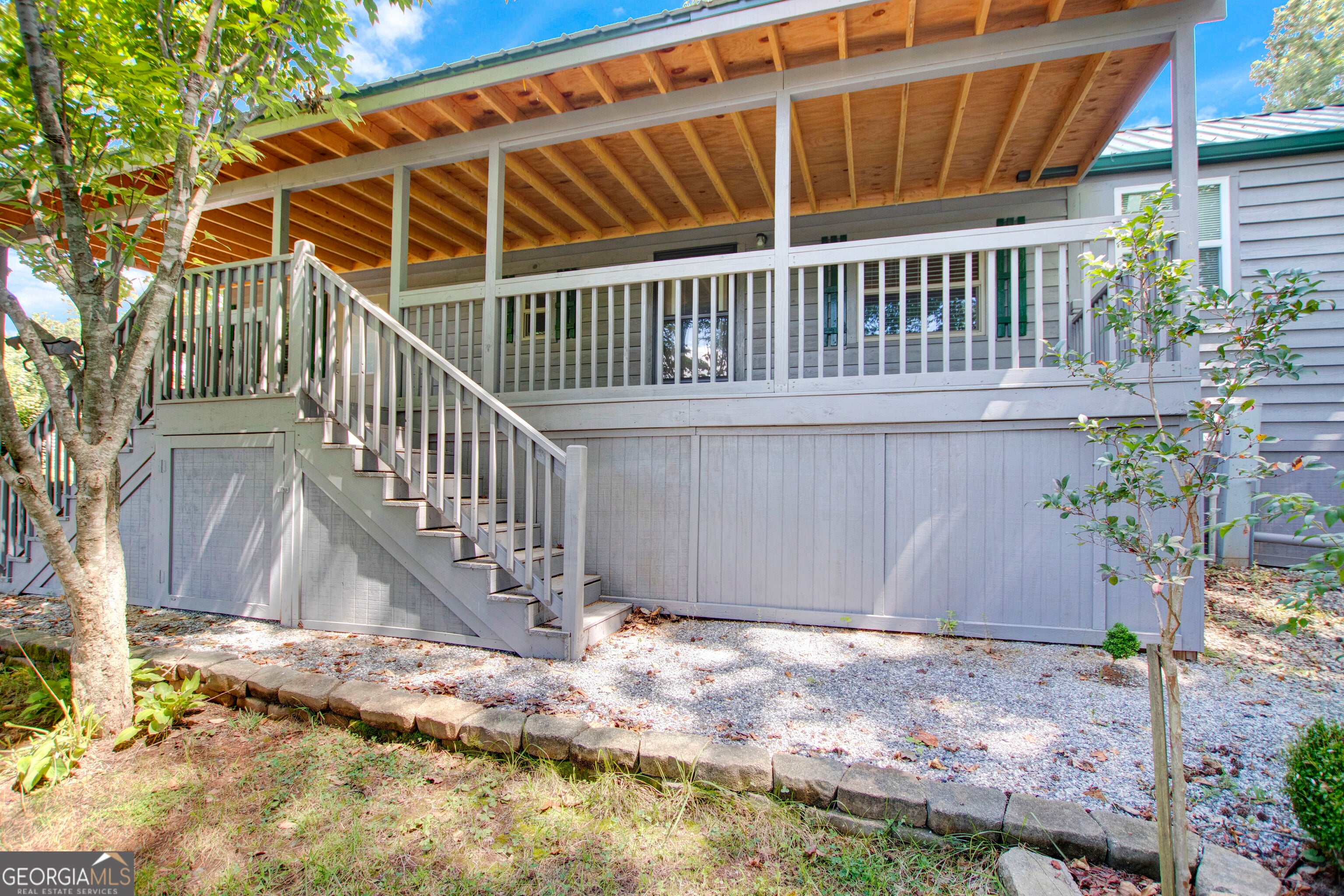 76 Stag Leap DR