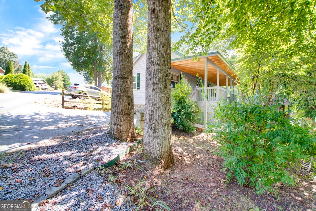 Photo of 76 Stag Leap Drive, Cleveland, GA 30528 (MLS # 10838313)