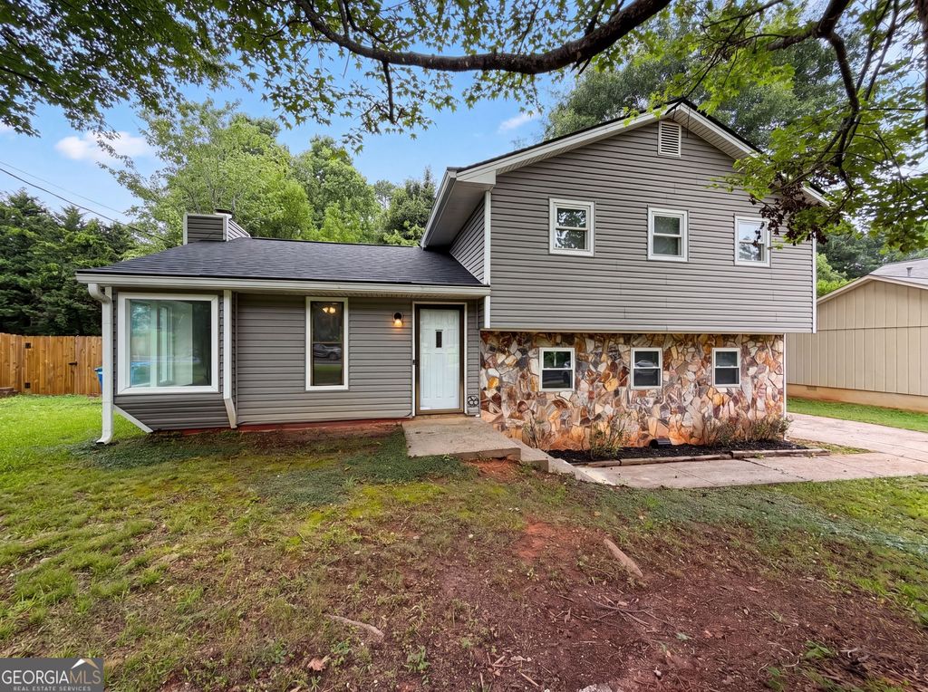 Photo of 4909 Old Norcross Road, Duluth, GA 30096 (MLS # 10789859)