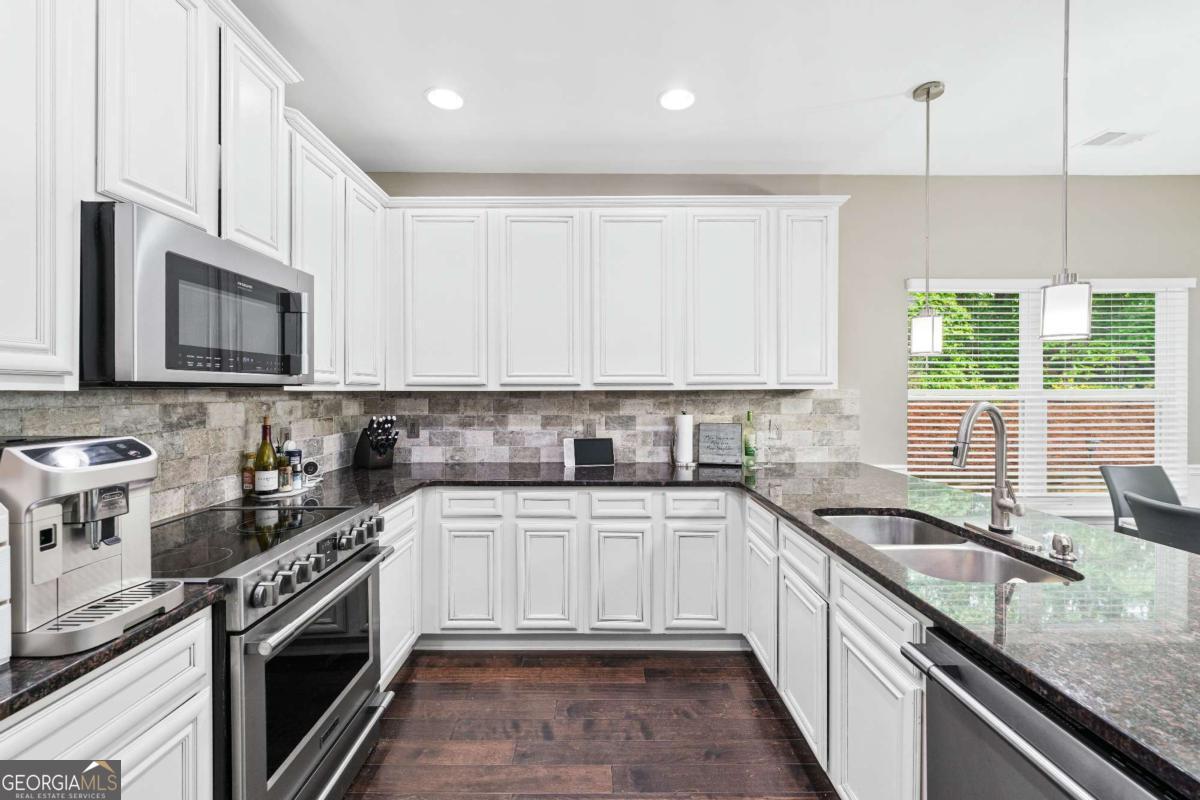 2939 Woodward Down TRL