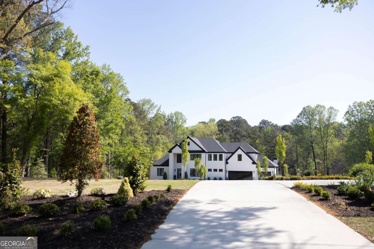 3681 Hamilton Mill RD