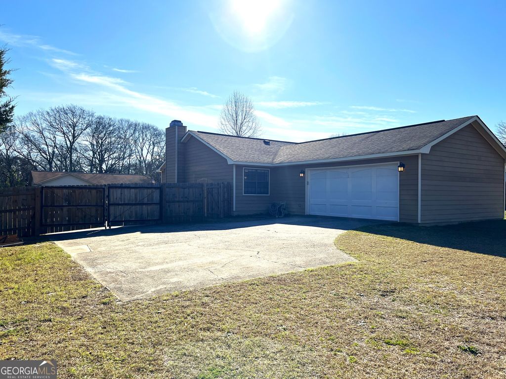 Photo of 108 Turtle Dove Court, Warner Robins, GA 31088 (MLS # 10737372)