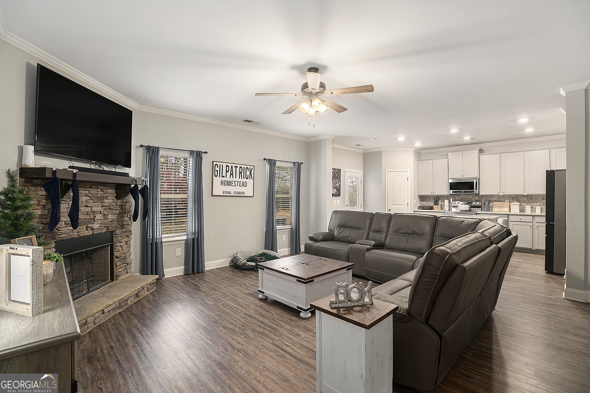 Foothills at Rydal - Residential