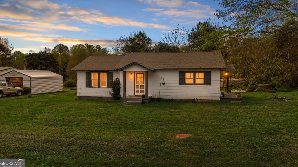 Photo of 272 Old Bowdon Road, Carrollton, GA 30117 (MLS # 10726461)