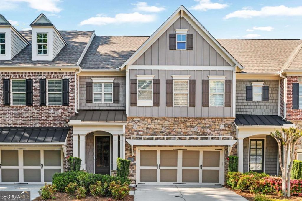 Photo of 910 Acadiana Drive, Sandy Springs, GA 30328 (MLS # 10736012)