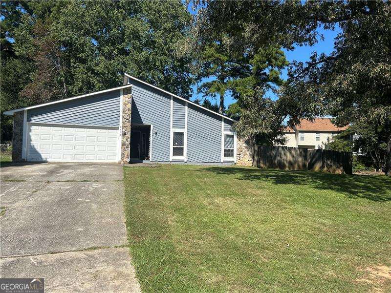 Welcome to this beautifully maintained 3-bedroom, 2 full bath ranch home, offering the ideal blend of comfort and convenience. Sitting in a peaceful neighborhood, this single level gem is perfect for first time home buyers, downsizers, or anyone seeking a low-maintenance lifestyle.