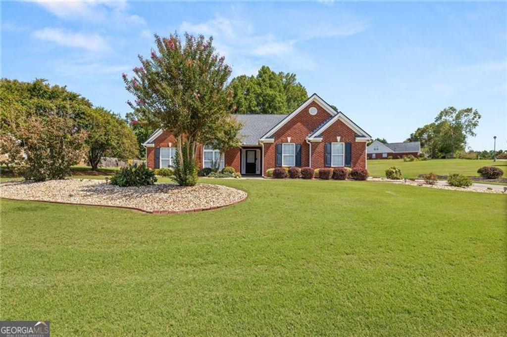 Photo of 285 Meadowcreek Drive, Jefferson, GA 30549 (MLS # 10708998)