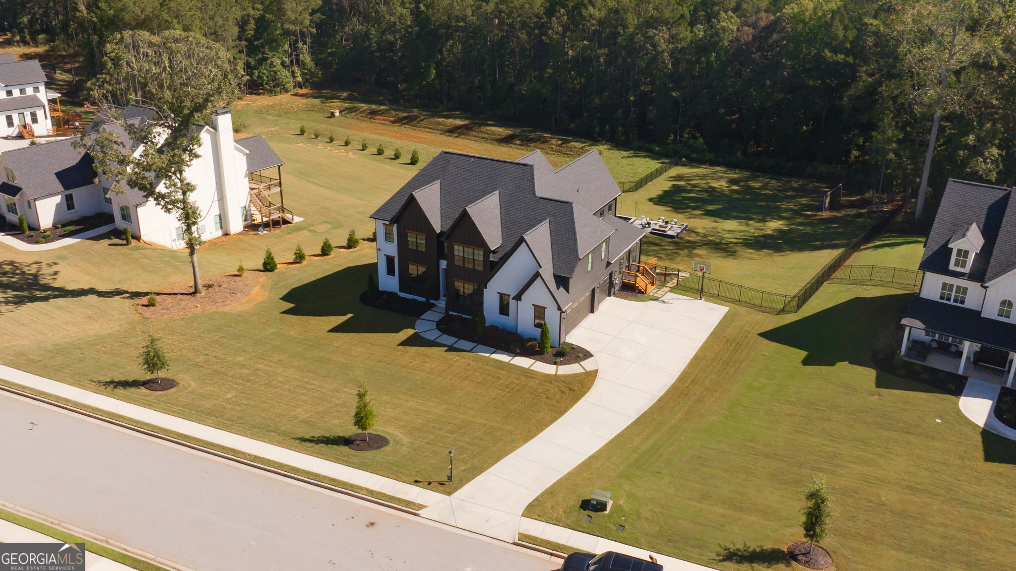 200 Cicely WAY