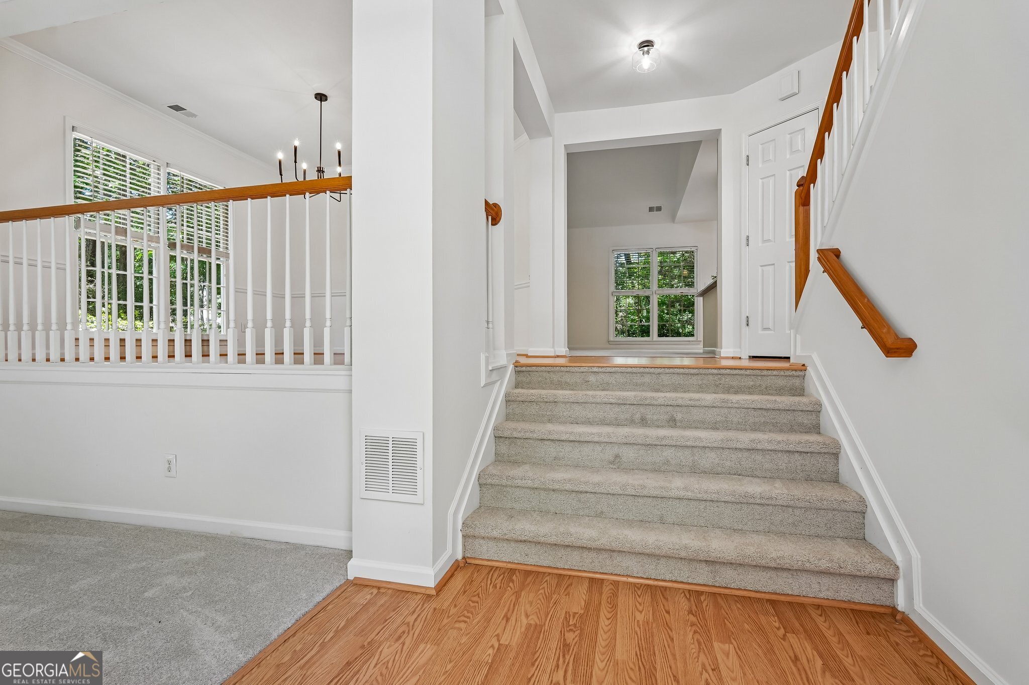 1735 Loblolly LN